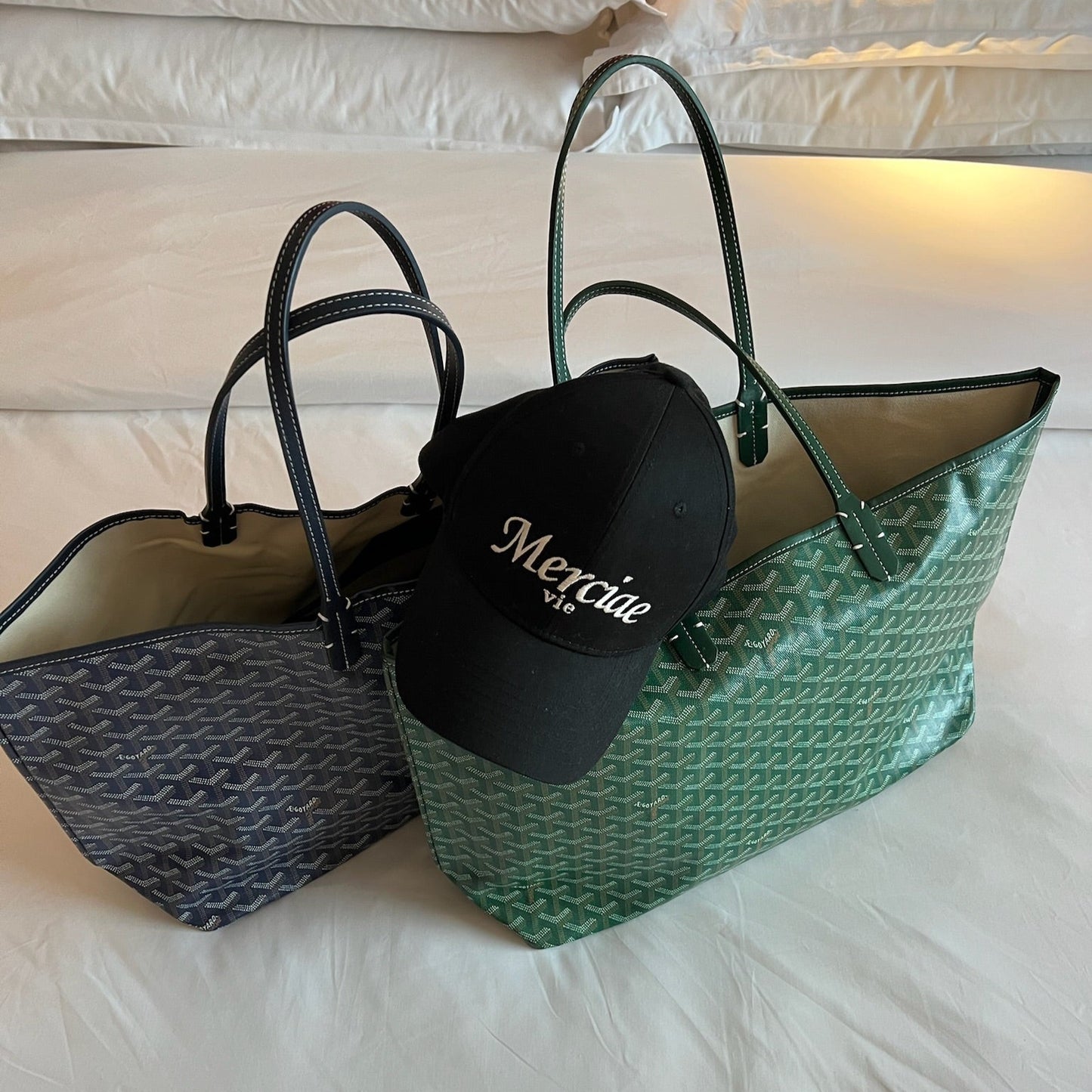 Merciae Vie Black Cap