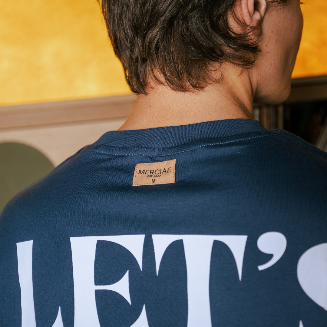 Let's Kiss in Paris Tee (Navy)