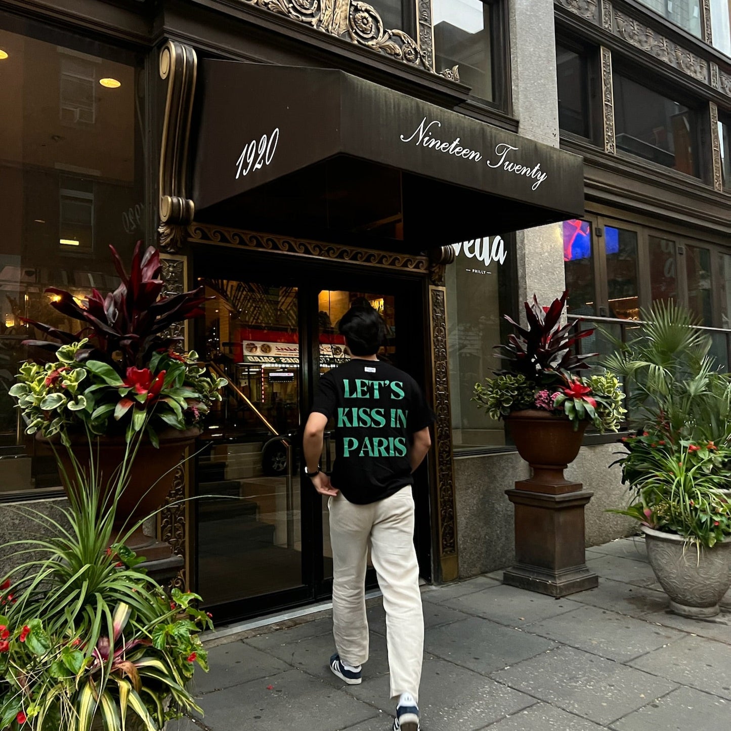 Let's Kiss in Paris Shirt Oversized